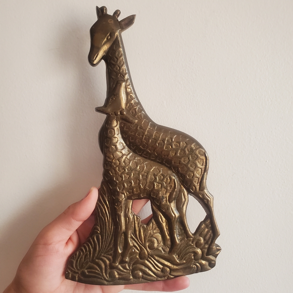 Brass Giraffe Animal Wall Hanging Decor